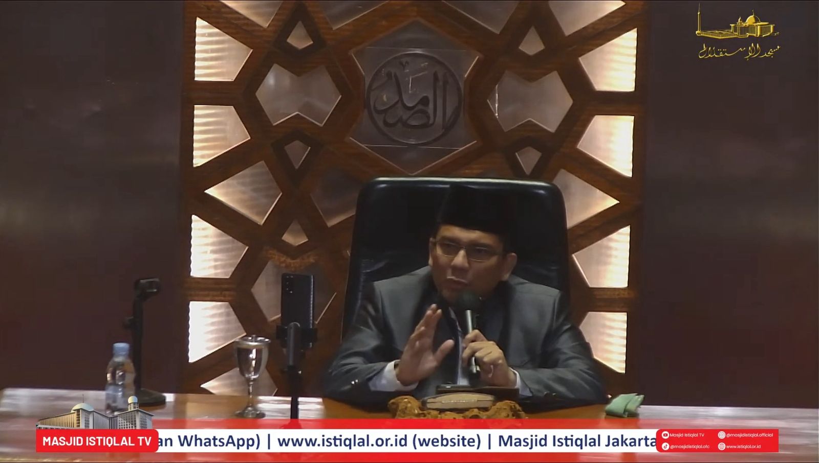 Renungan Fajar: Menjauhi Sifat-Sifat Tercela 