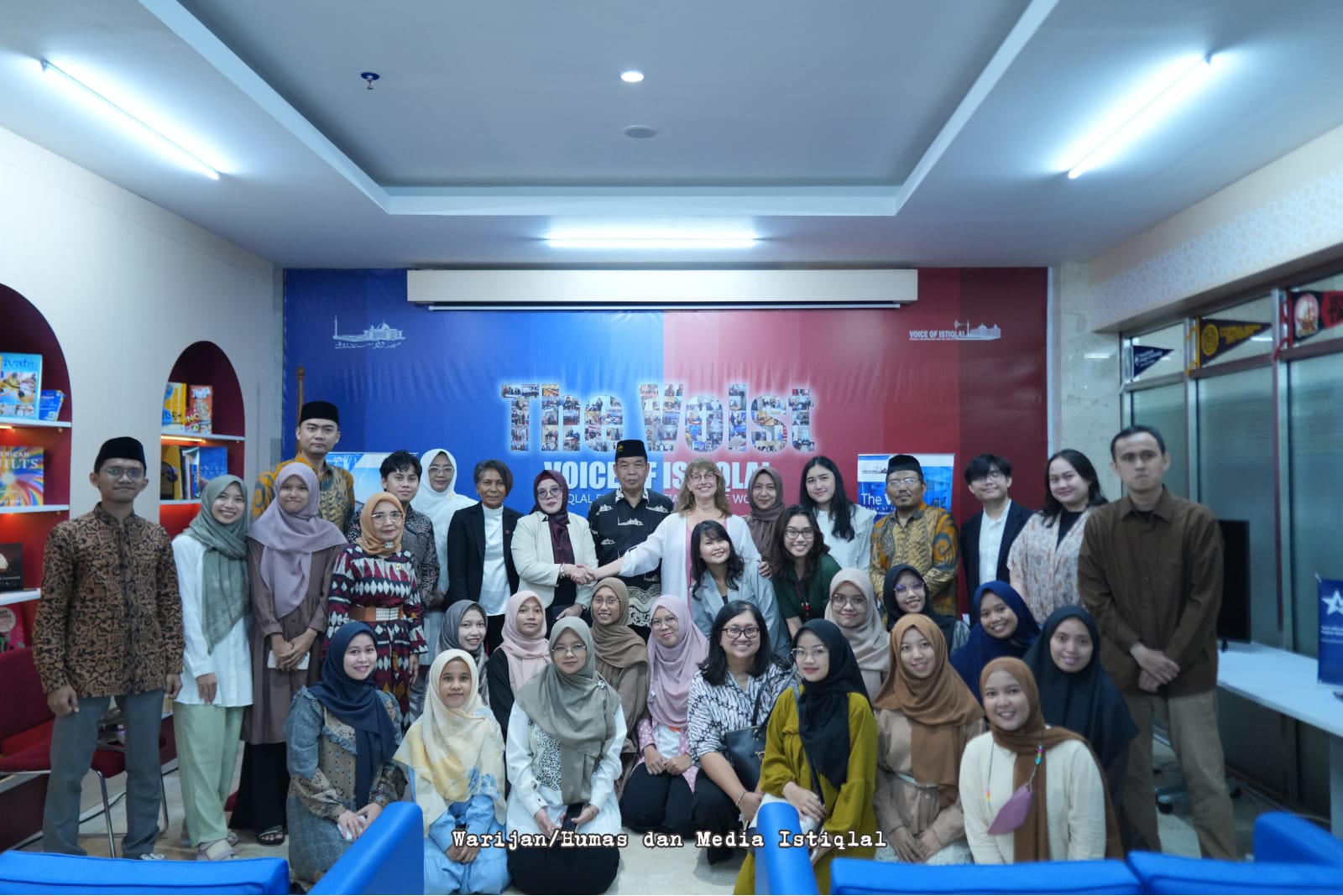 Voist Bersama FPCI Selenggarakan Diskusi Publik Tentang Pemberdayaan Perempuan Dalam Hal Toleransi dan Kedamaian