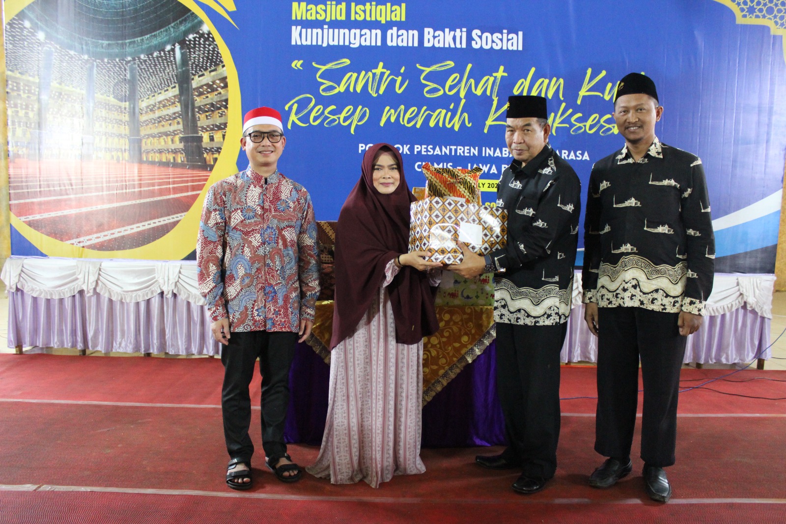 Bidsosdaum BPMI dan UPZ Baznas Masjid Istiqlal  Gelar Kegiatan Sosial di Pesantren Sirnarasa Ciamis