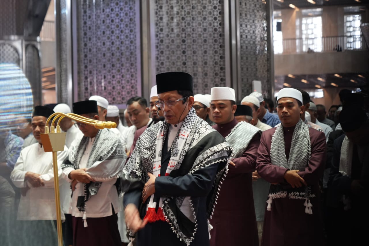 BERITA FOTO: Pelaksanaan Shalat Ghaib untuk Ismail haniyeh dan Pejuang Kemerdekaan Palestina di Istiqlal