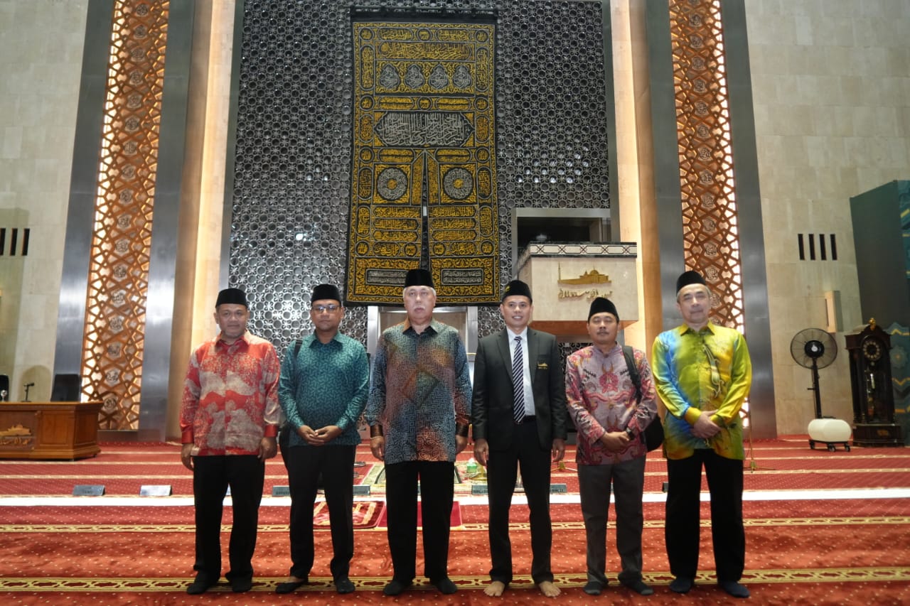 Kunjungan Delegasi Majelis Adat Istiadat Melayu Kelantan di Istiqlal