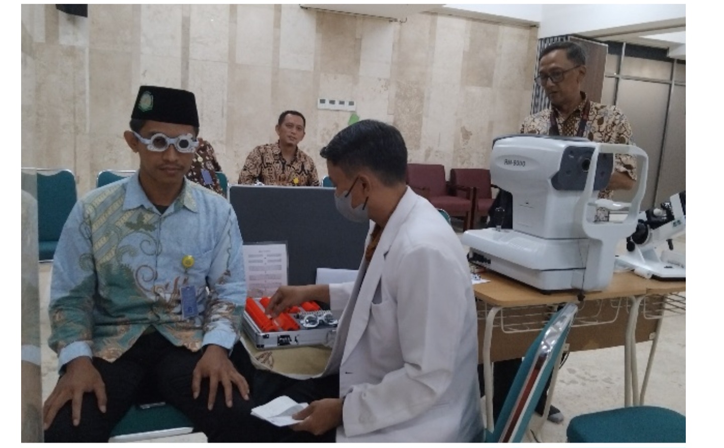 Jalin Kerjasama, Optik Ready Fasilitasi Pemeriksaan Mata Gratis Bagi Para Karyawan BPMI