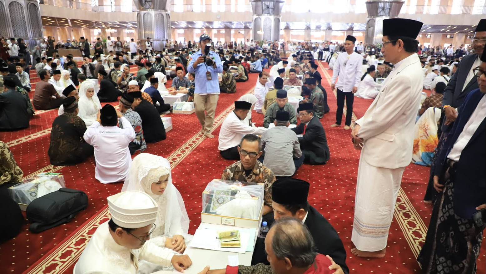 Kemenag Gelar Nikah Massal di Masjid Istiqlal