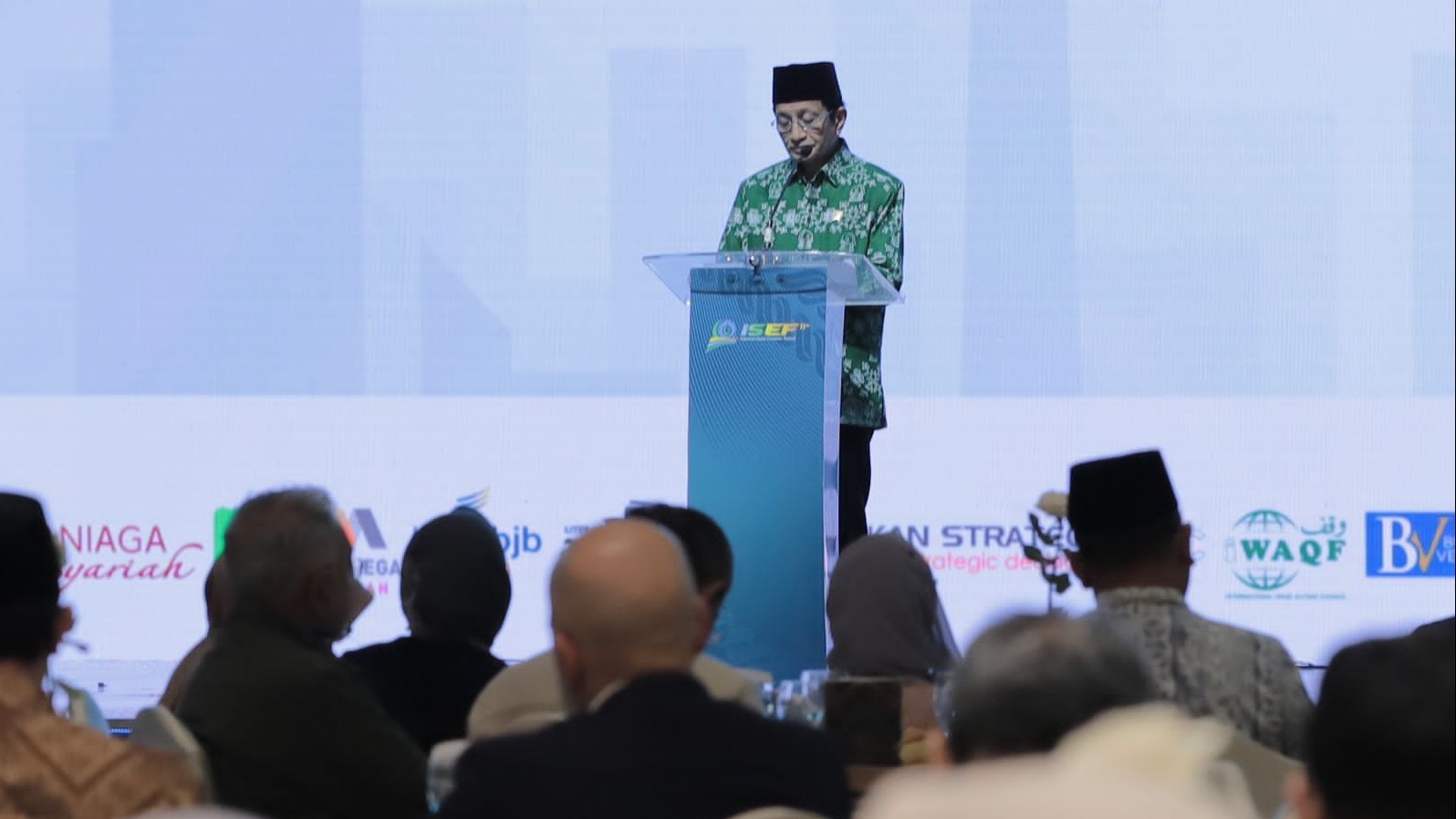 Di Forum 43 Negara, Menteri Agama Dorong Tatanan Baru Pengelolaan Zakat dan Wakaf