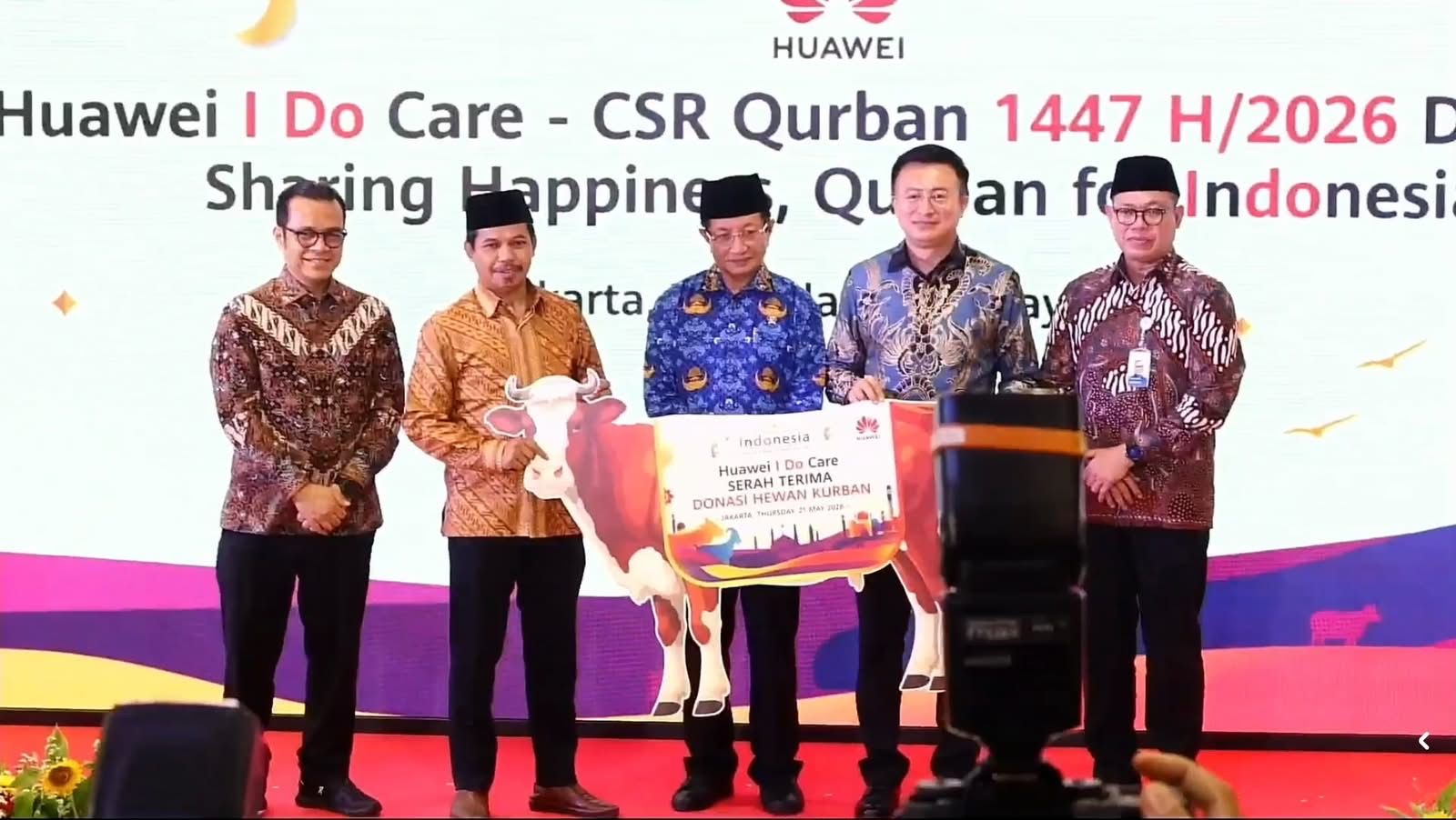 Lewat Program 'I Do Care 2026', Istiqlal Terima Donasi Hewan Qurban dari Huawei Indonesia 