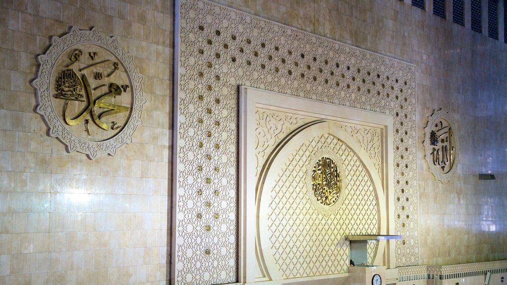 Hikmah:  Meneguhkan Kecintaan Kepada Nabi Muhammad SAW