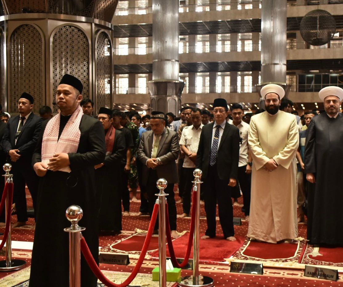 Kunjungan Syaikh Yusuf Muhammad Idris Al-Hasani di Istiqlal 