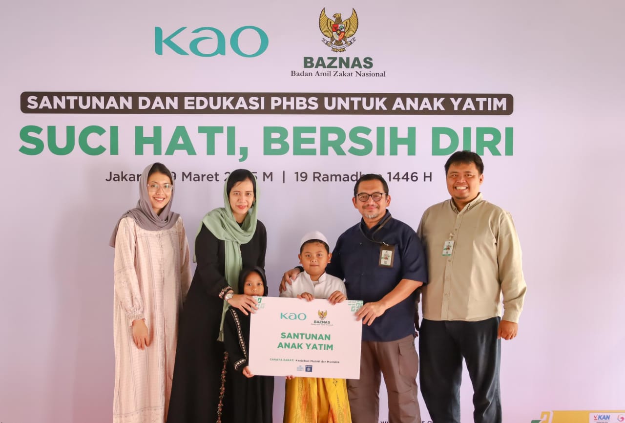 BAZNAS RI Bersama Kao Indonesia Beri Santunan dan Edukasi PHBS untuk Anak Yatim di Masjid Istiqlal