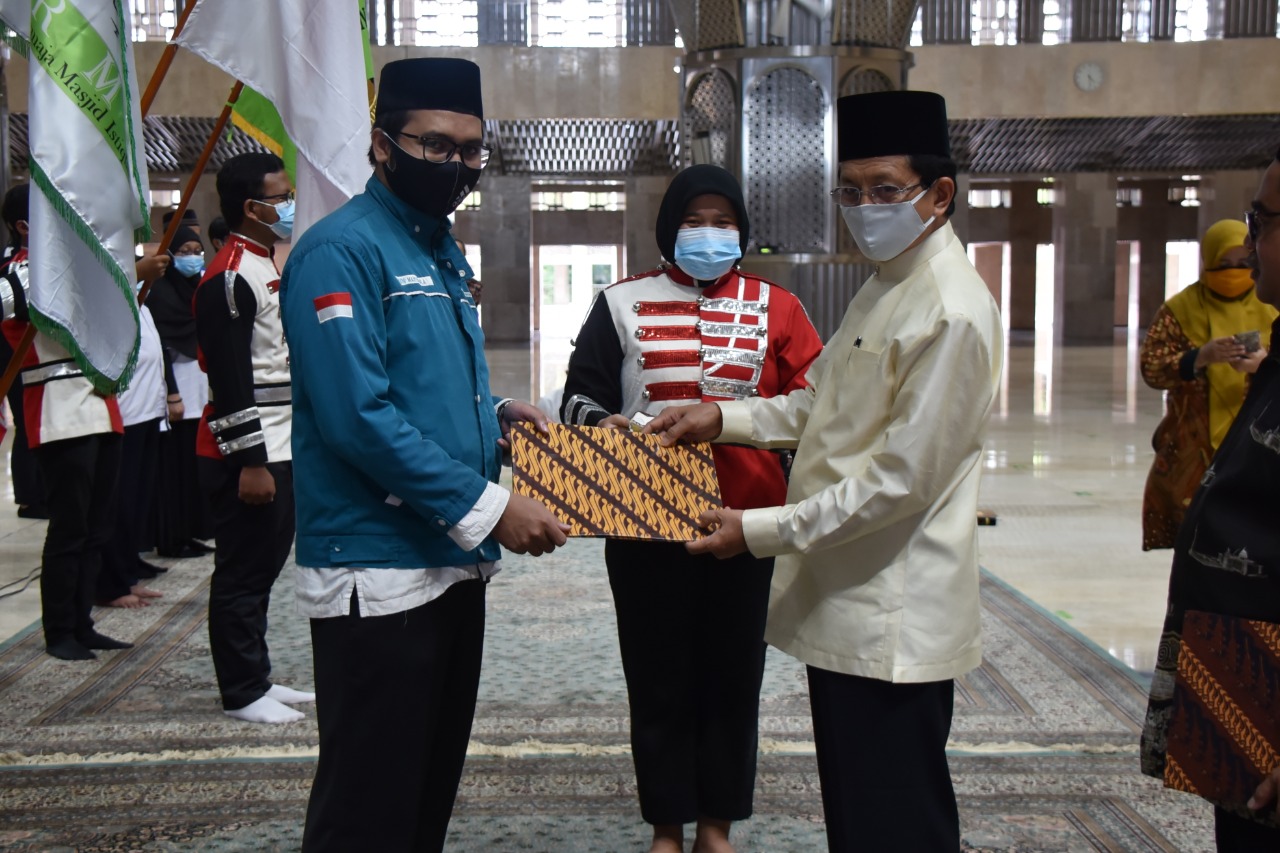 Imam Besar Istiqlal Lantik Pengurus Asosiasi Remaja Masjid Istiqlal dan Marching Band Istiqlal