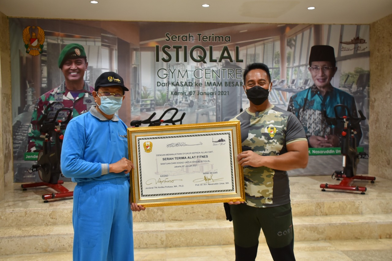 Imam Besar Masjid Istiqlal terima hibah alat Fitnes Gym Center dari Kasad Andika Perkasa