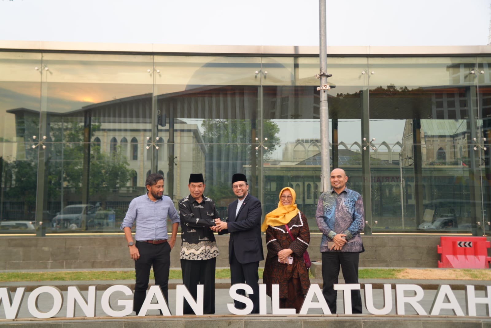 Kunjungan Delegasi UiTM di Masjid Istiqlal