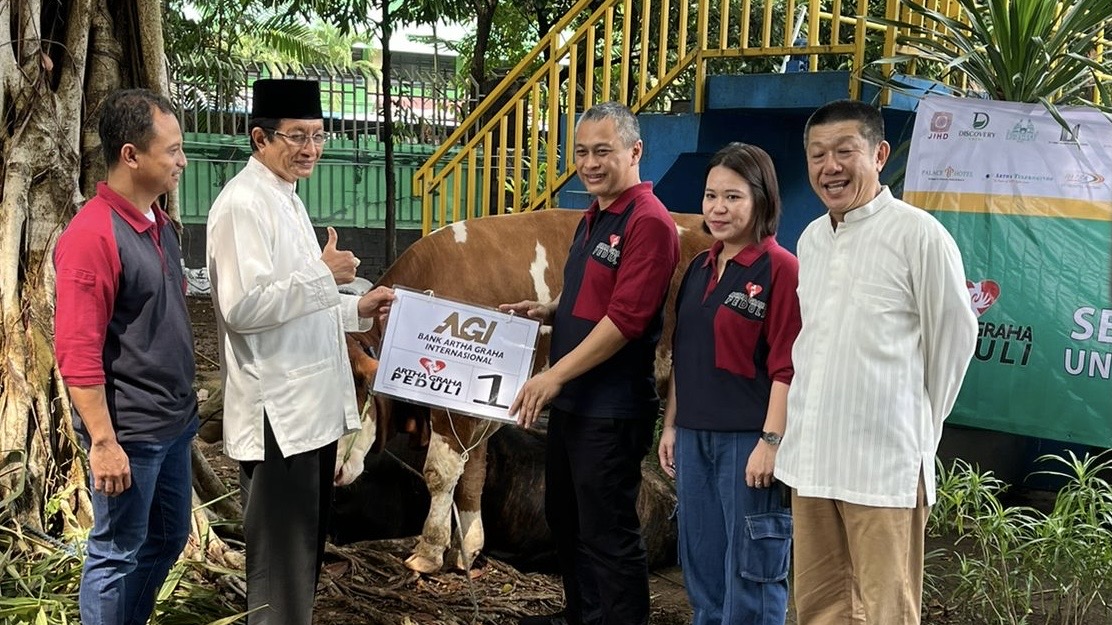 Istiqlal Terima 20 Hewan Sapi Kurban dari Artha Graha Peduli