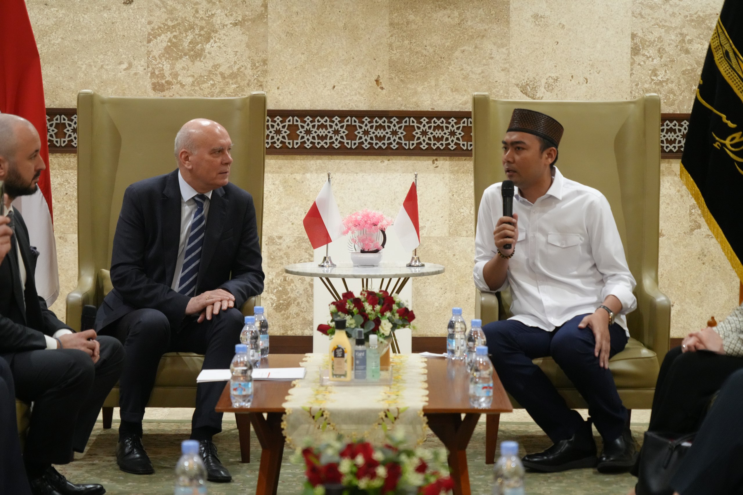 Kunjungan Delegasi Dubes Polandia di Masjid Istiqlal, Pelajari Toleransi dan Sejarah Keislaman Indonesia
