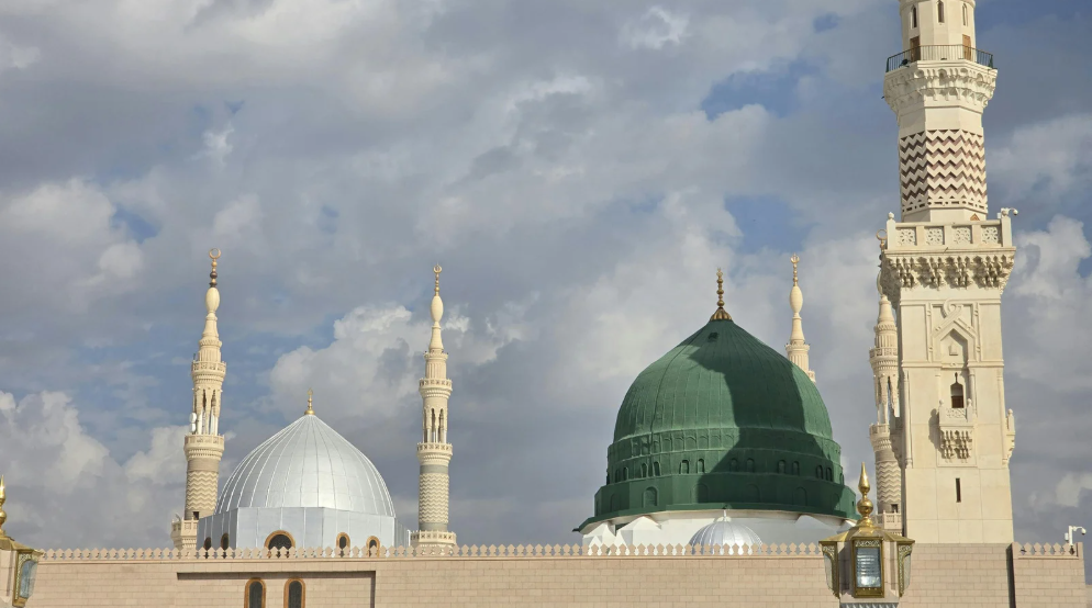Hikmah: Cahaya Nama-nama Rasulullah SAW