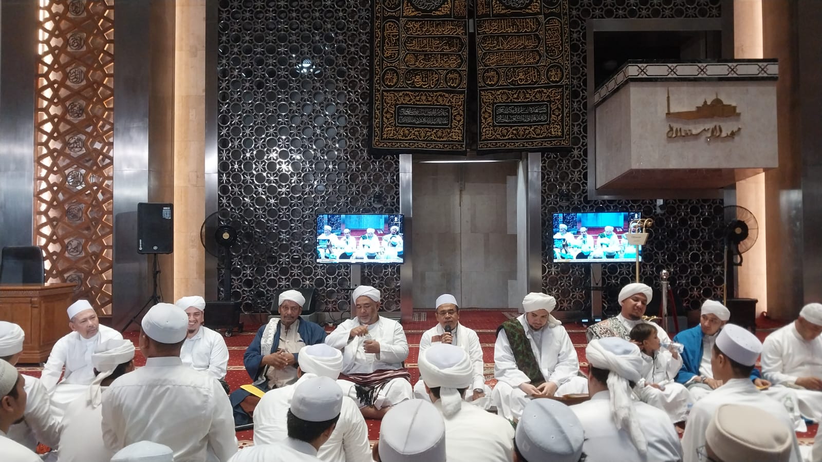 MAULID MALAM JUMAT BERSAMA AL-AL-FACHRIYAH