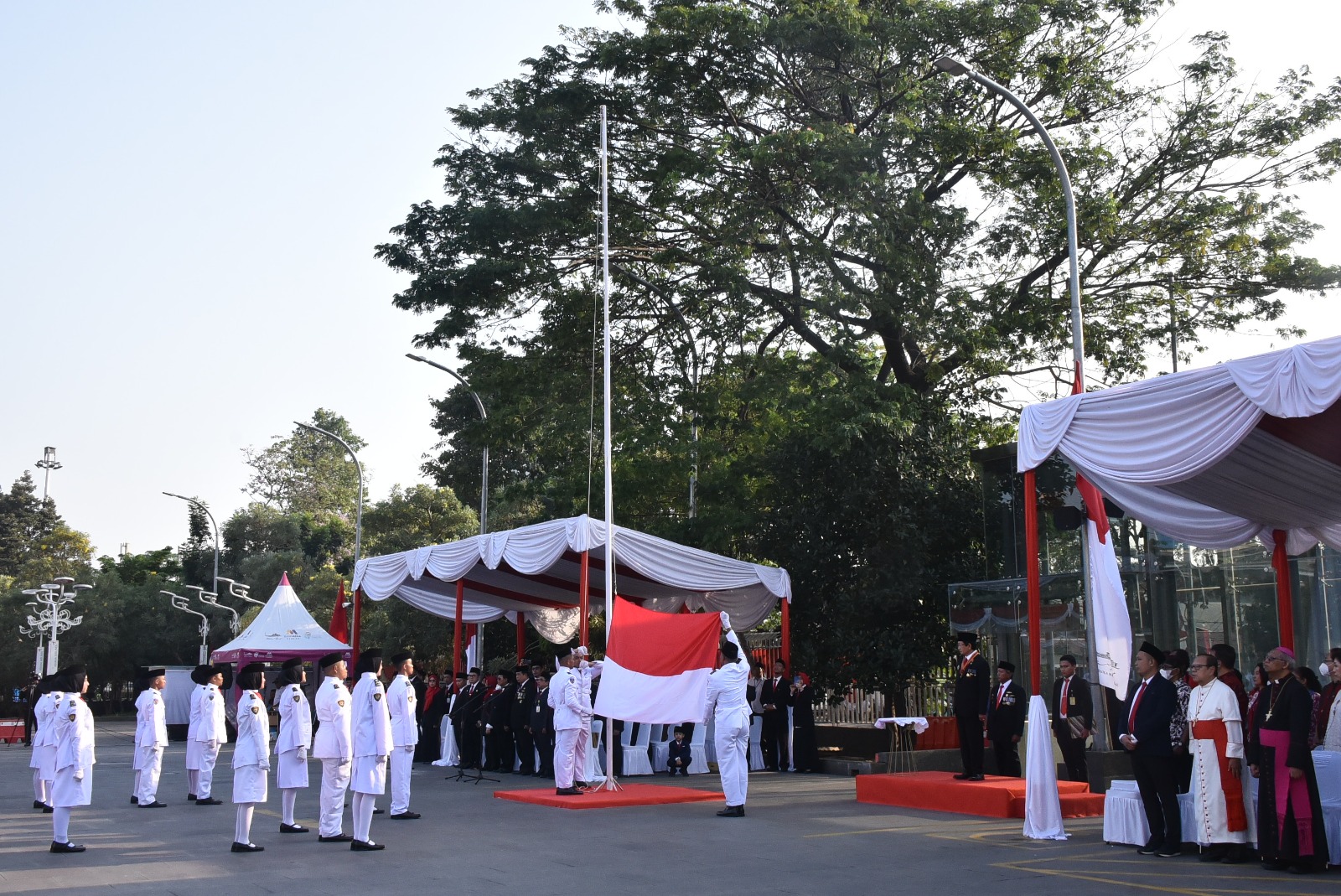 Perayaan Upacara Kemerdekaan RI ke-78 Lintas Agama di Masjid Istiqlal