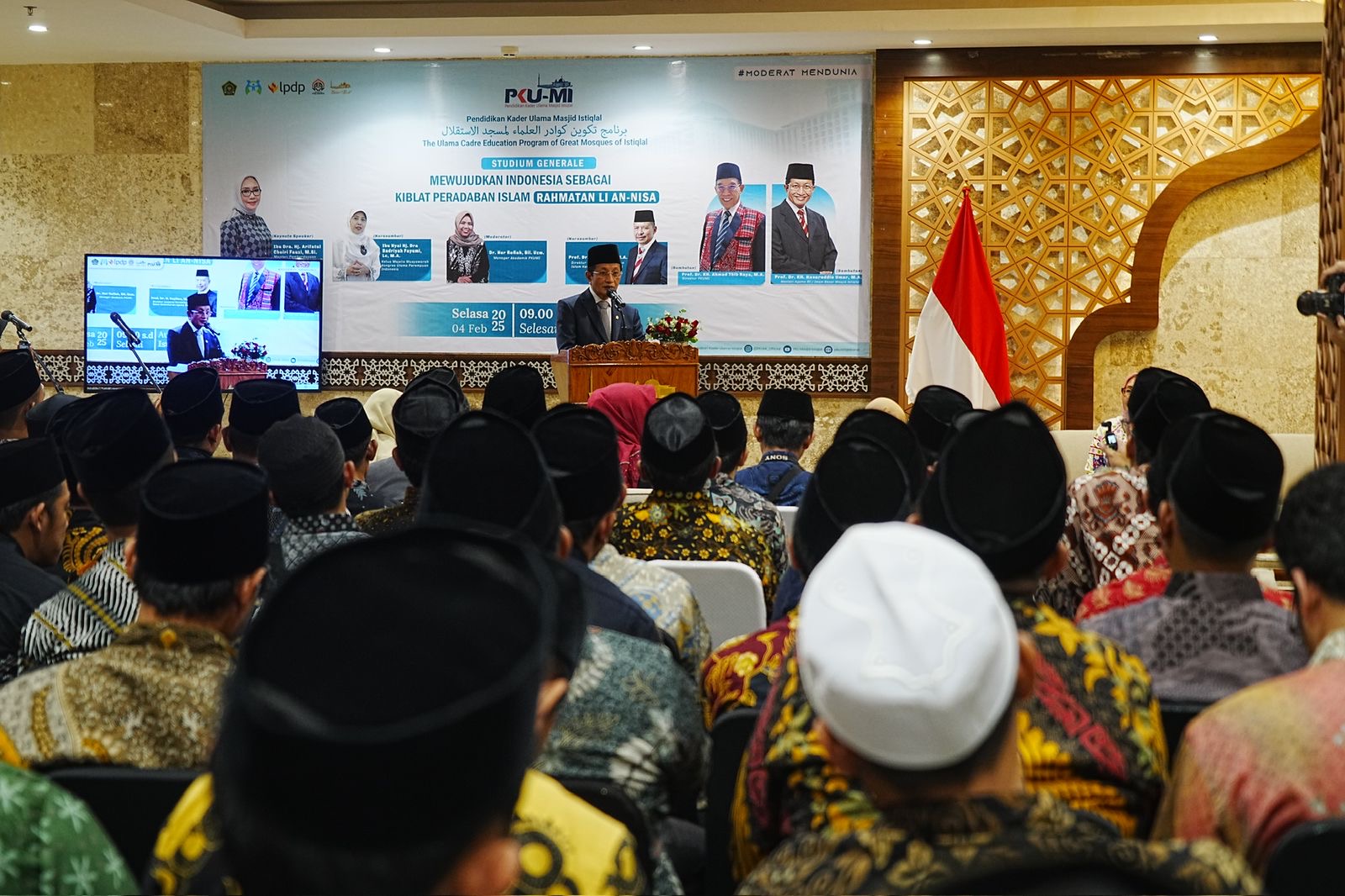 KH Nasaruddin Umar Ajak Mahasiswa PKU-MI Untuk Berani Berpikir Lain Dengan Keilmuan Mumpuni 